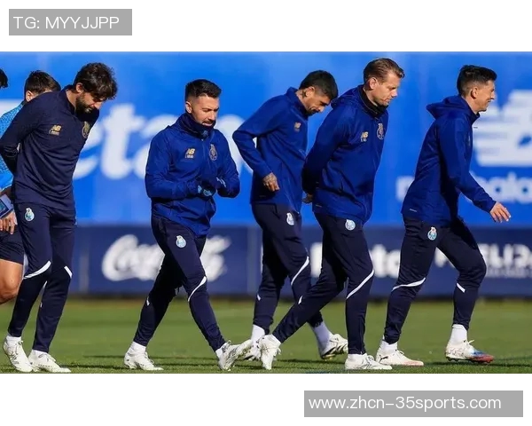 法甲极端球迷愤怒连败暴力袭击自家球员与总监引发恐慌