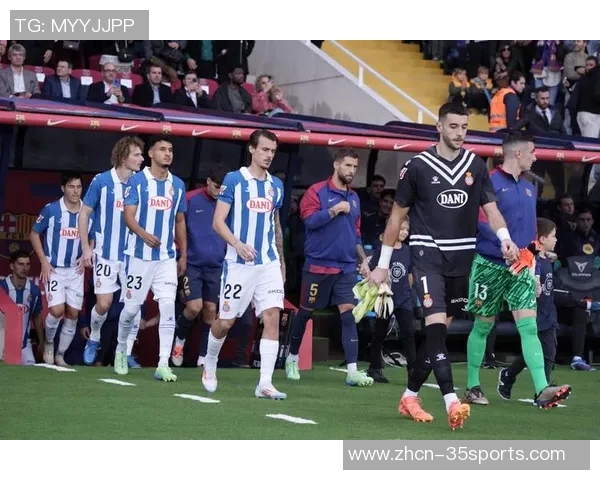 巴塞罗那对决波尔图精彩赛事分析与预测展望